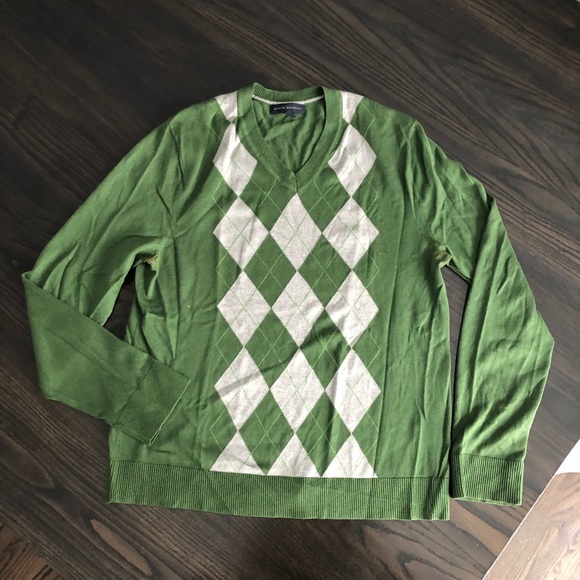Banana Republic Diamond Knit Argyle V Neck Sweater - Picture 3 of 5